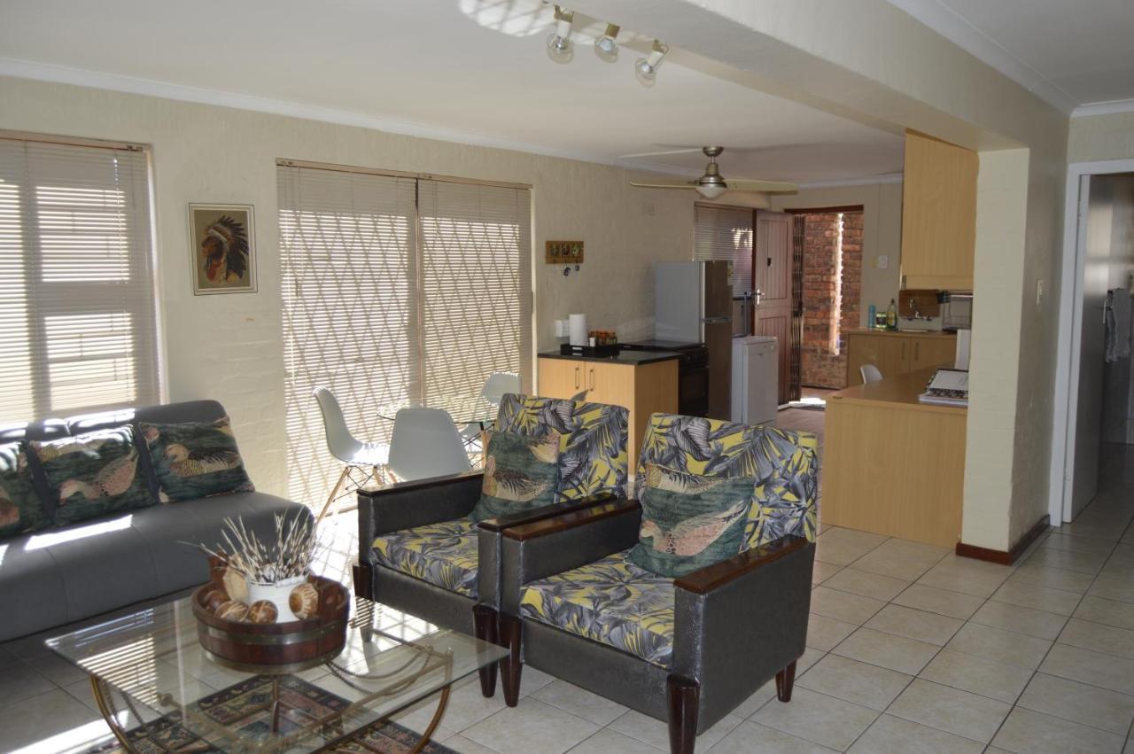 Harbourview Self Catering Apartment Gordons Bay Bagian luar foto